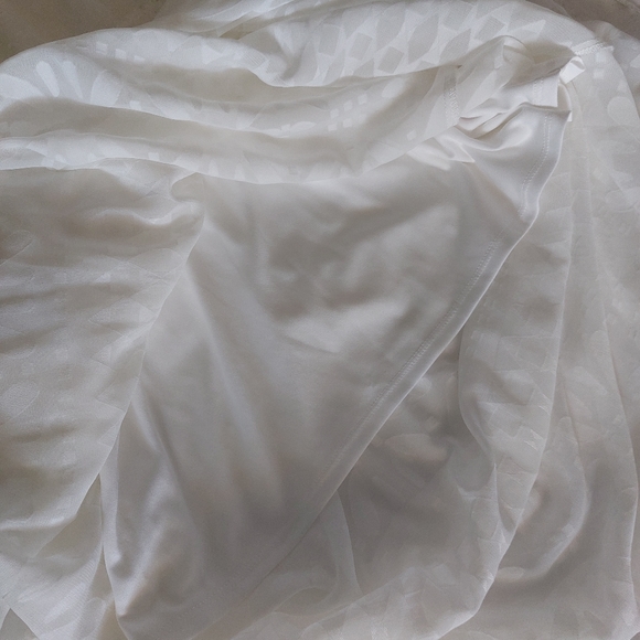 BETSEY JOHNSON BLOUSON WHITE MAXI DRESS NWT! - Picture 11 of 14